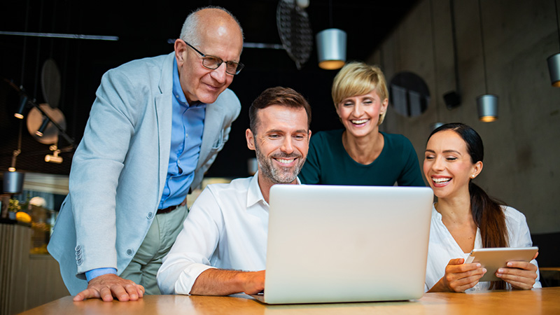 Why Is My Website Getting Traffic… but No One Is Buying or Booking?